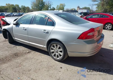 2009 Volvo S80 3.2 z USA, uszkodzony, nr VIN YV1AS982591096704